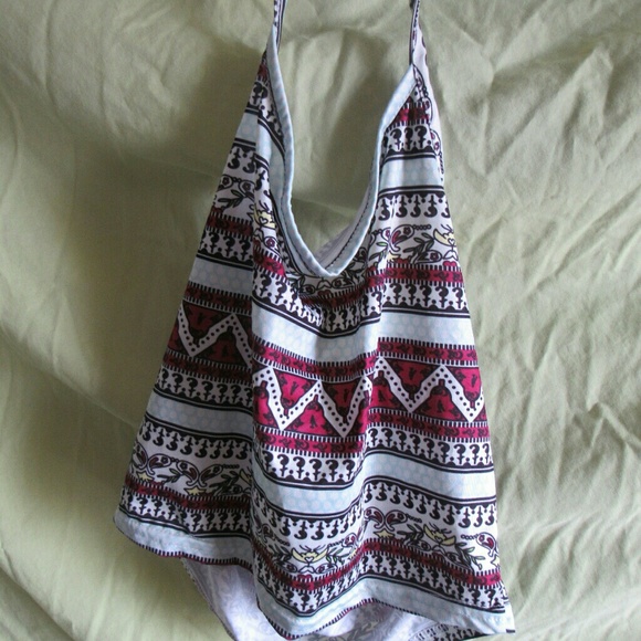 Aztec Crop Top - Picture 4 of 5